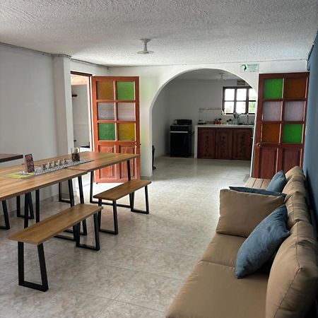 Merak Hostel Villa de Leyva Bagian luar foto