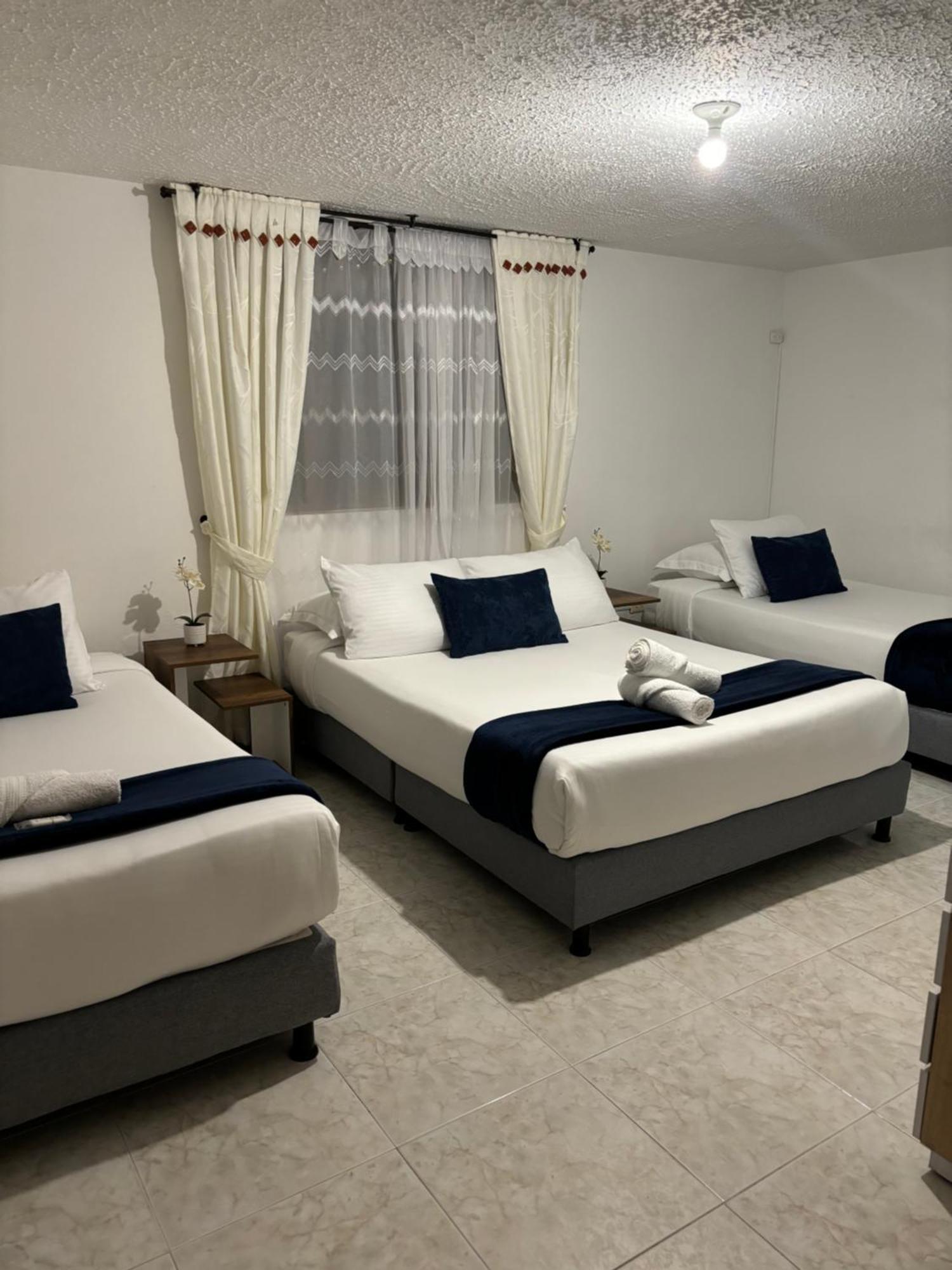Merak Hostel Villa de Leyva Bagian luar foto
