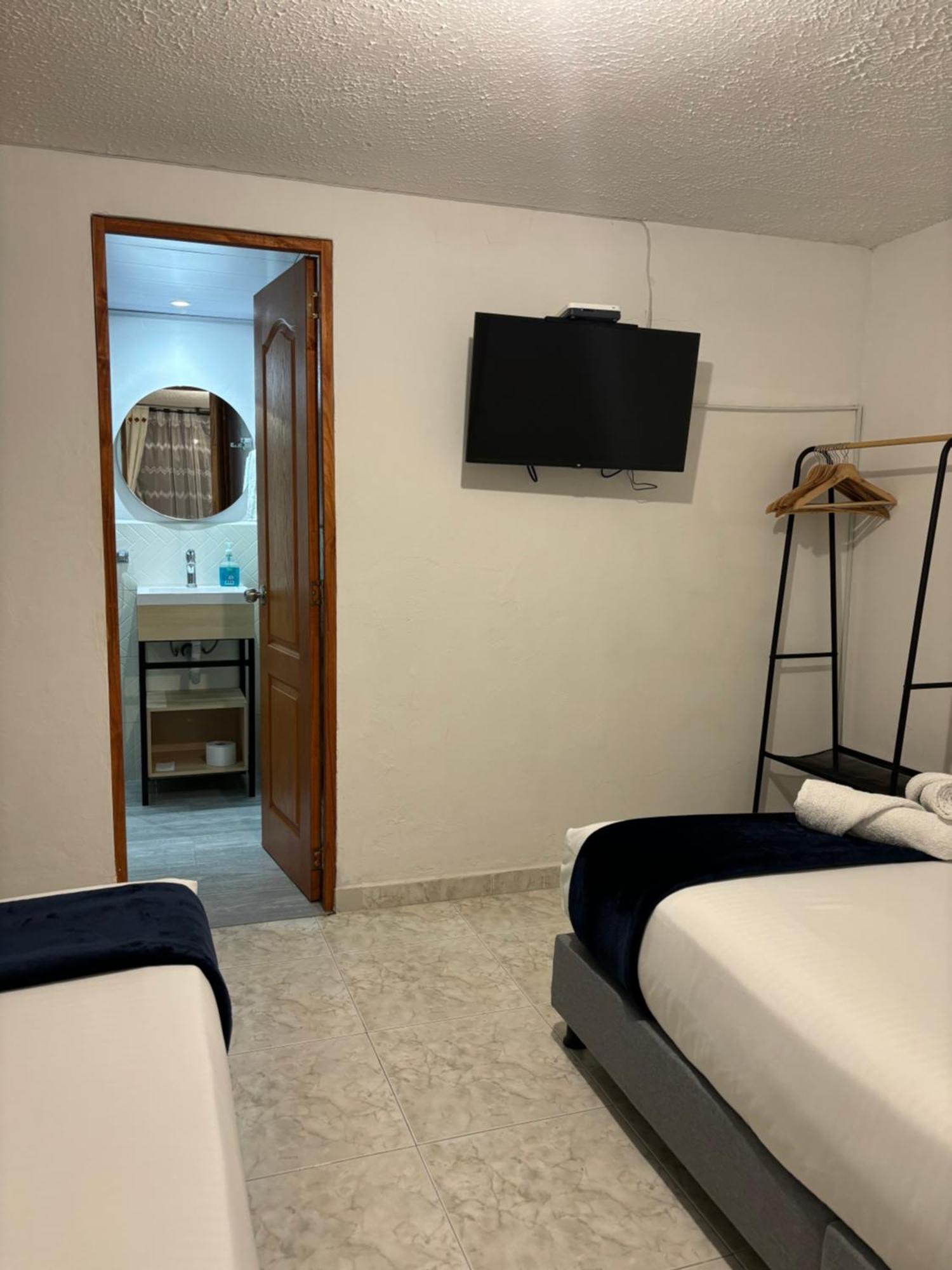 Merak Hostel Villa de Leyva Bagian luar foto